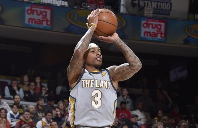 心持球手还 心持球手还